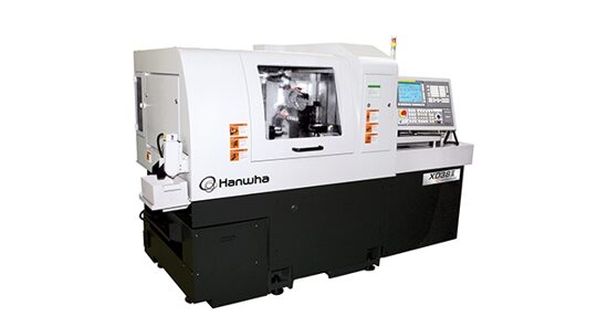 Hanwha XD 38R Sliding Head CNC Lathe